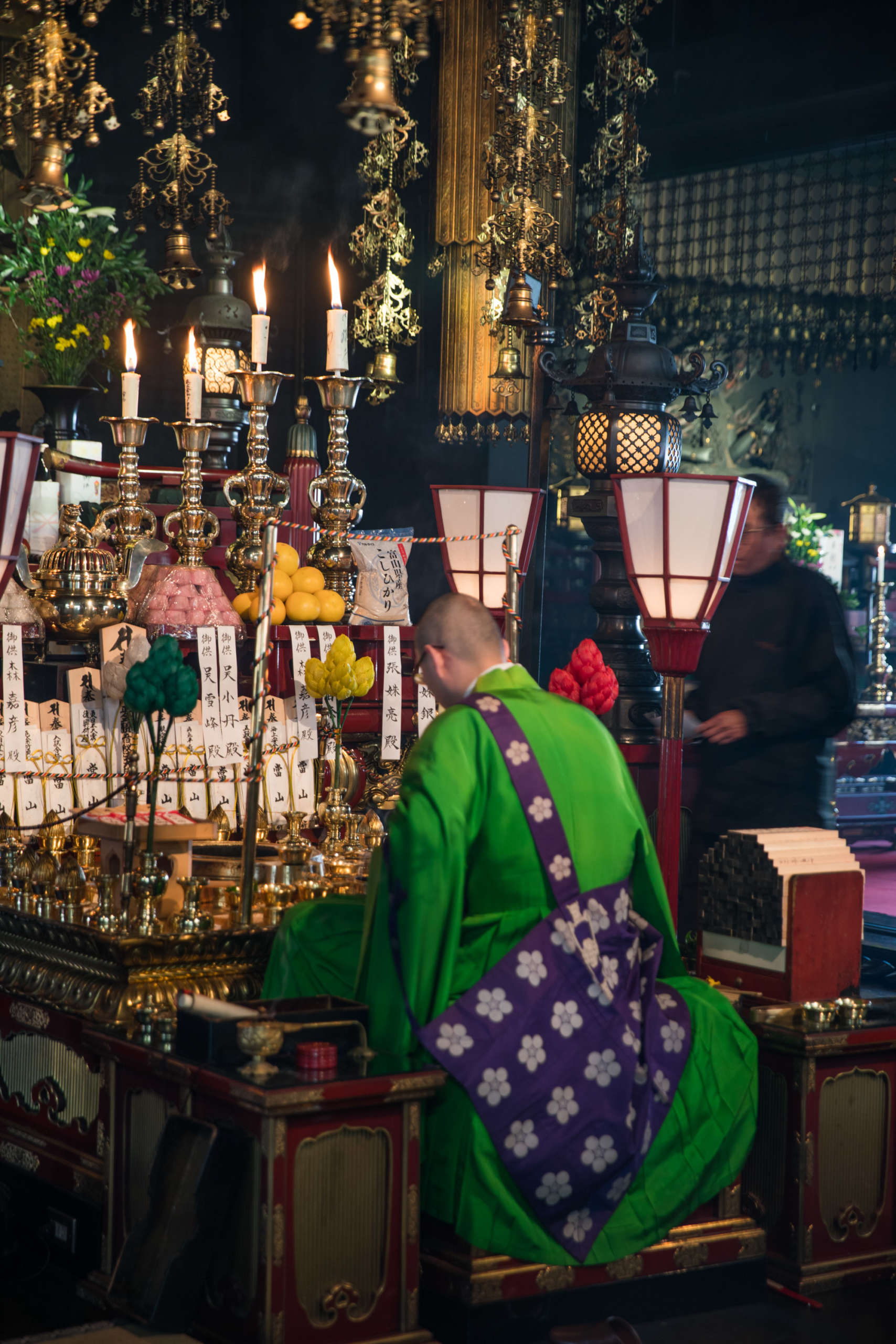 SEL article nagoya  otsu kannon DSC scaled